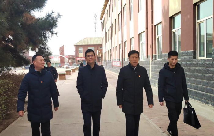 (主题教育进行时）崔鹏飞一行到我院检查指导 主题教育开展情况